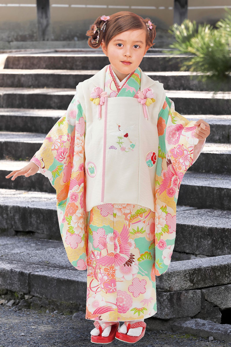 3歳・女の子の「七五三」衣裳のレンタルなら｜晴れ着の丸昌 池袋店